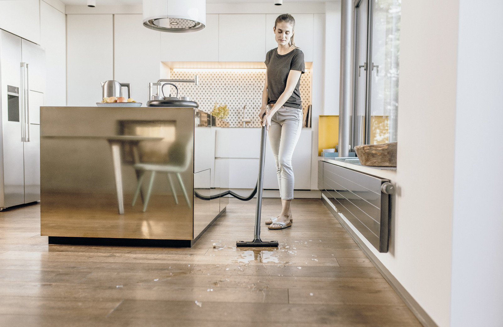 Karcher Wd 2 Plus S V-15/4/18 1000 W Islak Kuru Süpürge